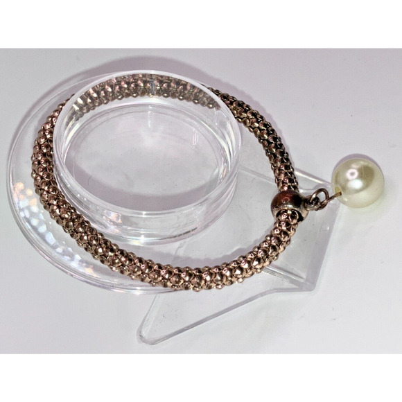 Faux Pearl Dangle Silver-Tone Copper Stretchable 3 5/8" Bracelet! - Picture 3 of 6